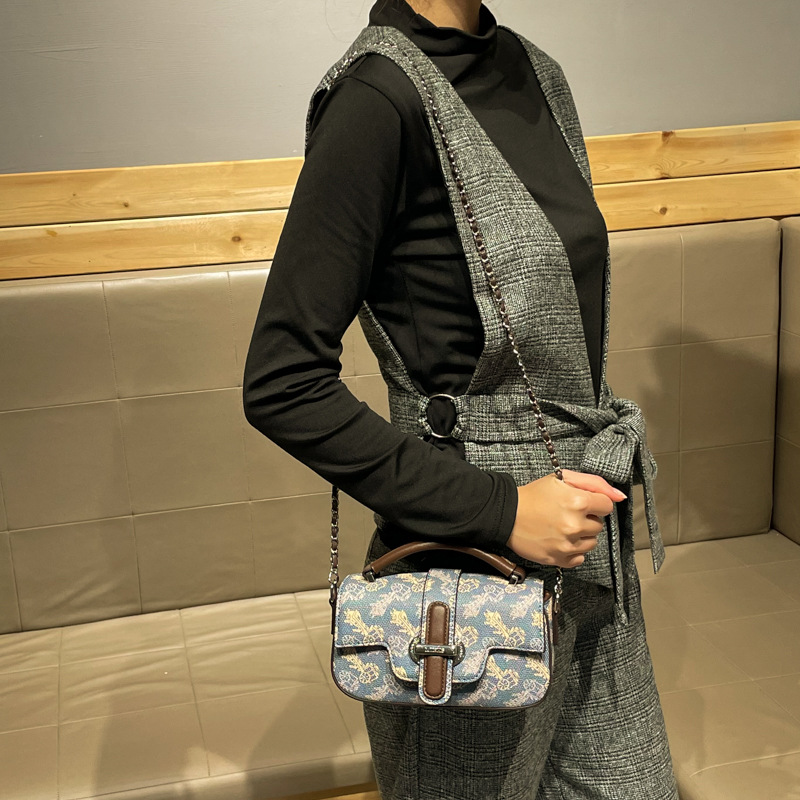Luxury Hands-Free Designer Dia - Luxury Lifestyle Women のレビューと価格