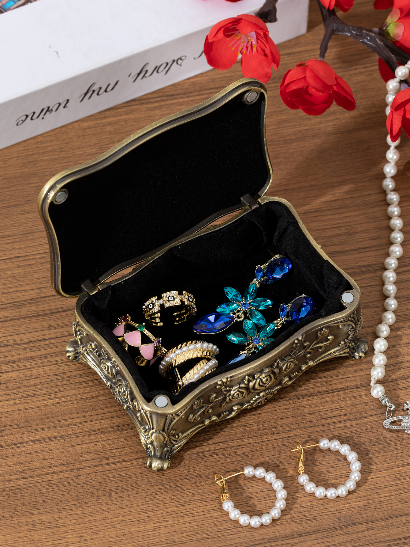 1Pc Vintage European-Style Zin - Luxury Lifestyle Jewelry のレビューと価格