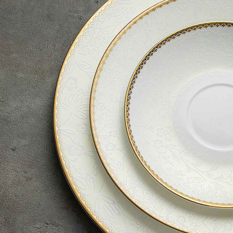 Creative Gold-plated Floral Bo - Gold Plated Cutlery のレビューと価格
