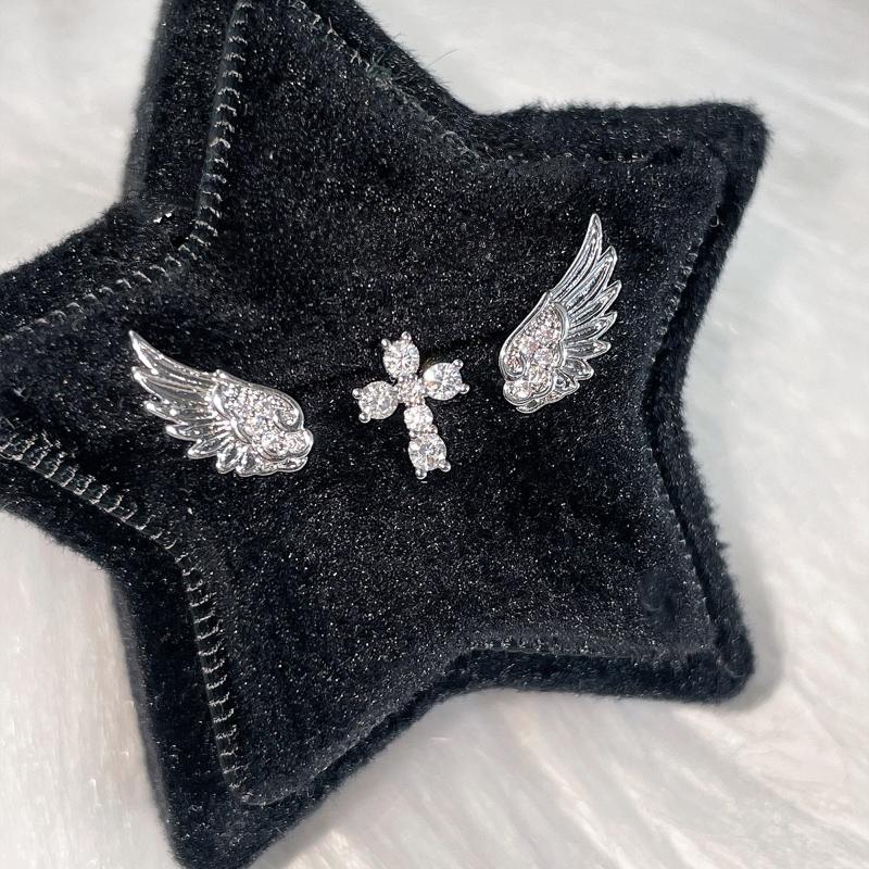 Angel Wings Cross Earrings Lux - Luxury Lifestyle Jewelry のレビューと価格