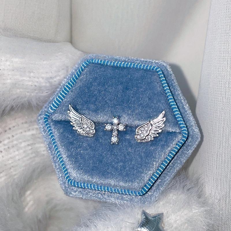 Angel Wings Cross Earrings Lux - Luxury Lifestyle Jewelry のレビューと価格