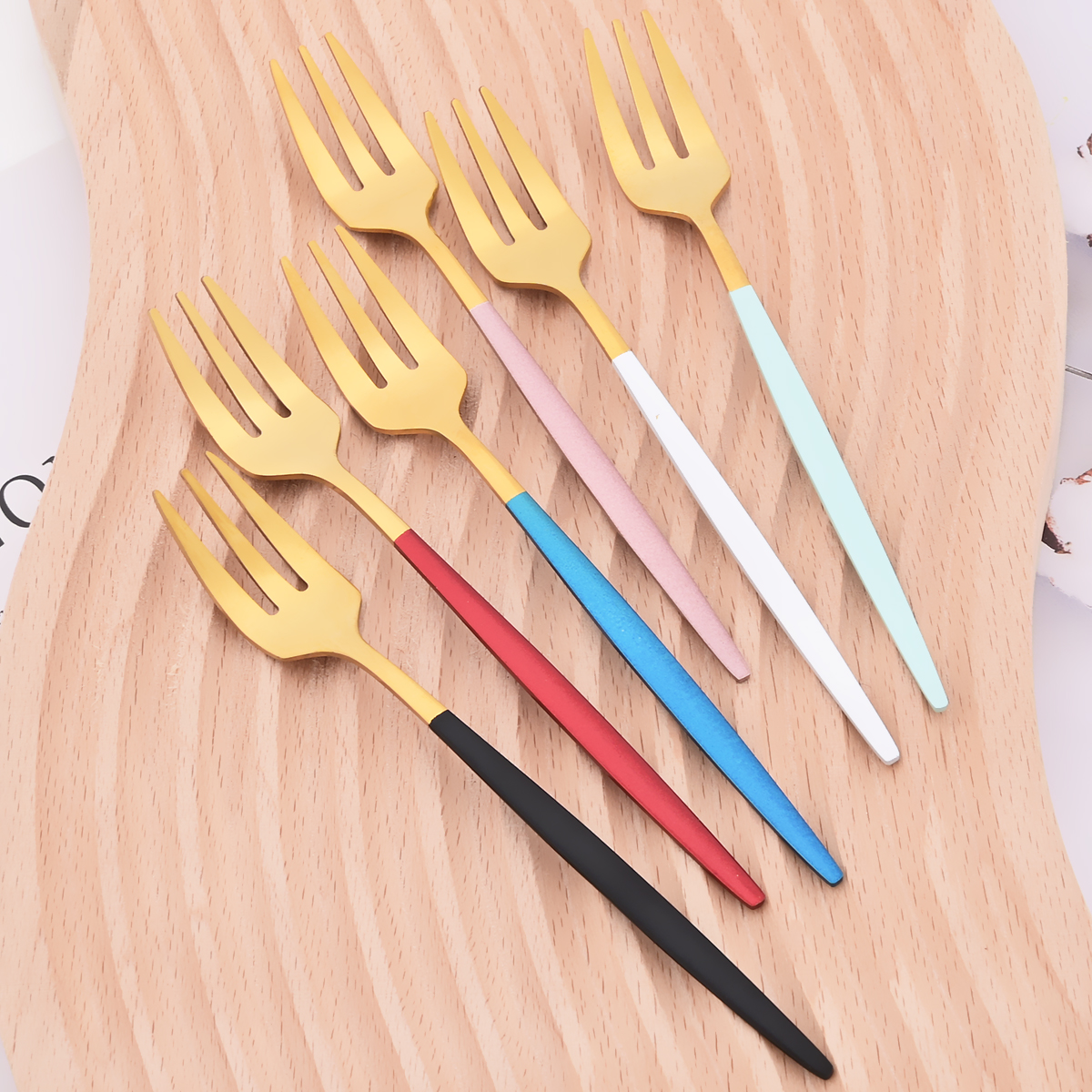 6Pcs Pink Gold Dinnerware Set  - Gold Plated Cutlery のレビューと価格