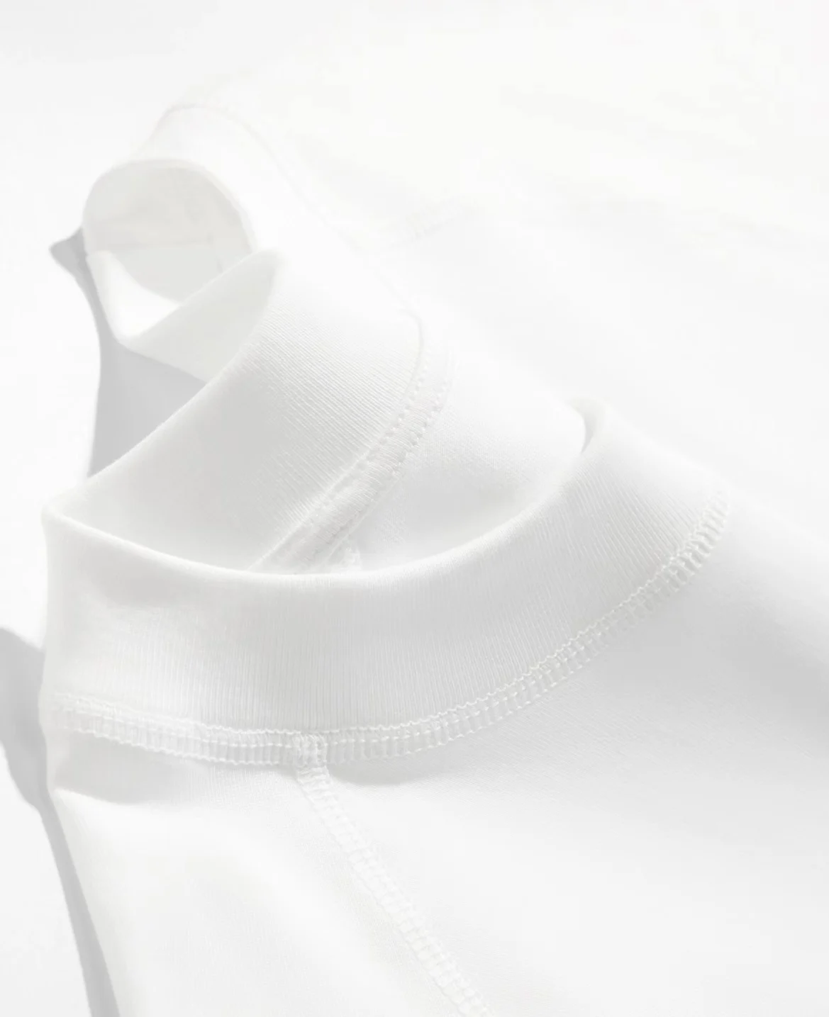 Chic Lifestyle T Shirt Fashion - Luxury Lifestyle Aesthetic のレビューと価格
