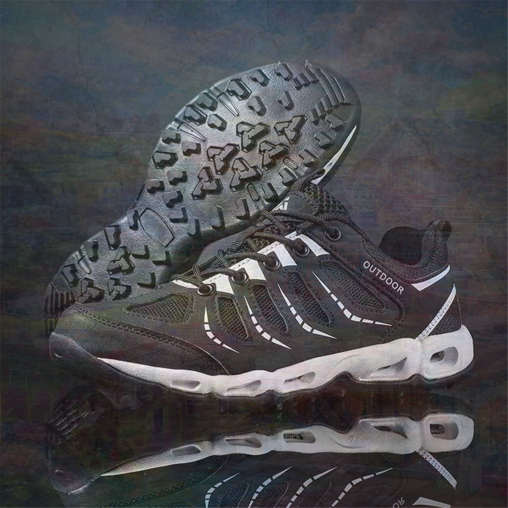 Sumer Round Tip Silver Sneaker - Luxury Lifestyle Team のレビューと価格