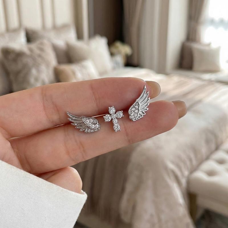 Angel Wings Cross Earrings Lux - Luxury Lifestyle Jewelry のレビューと価格