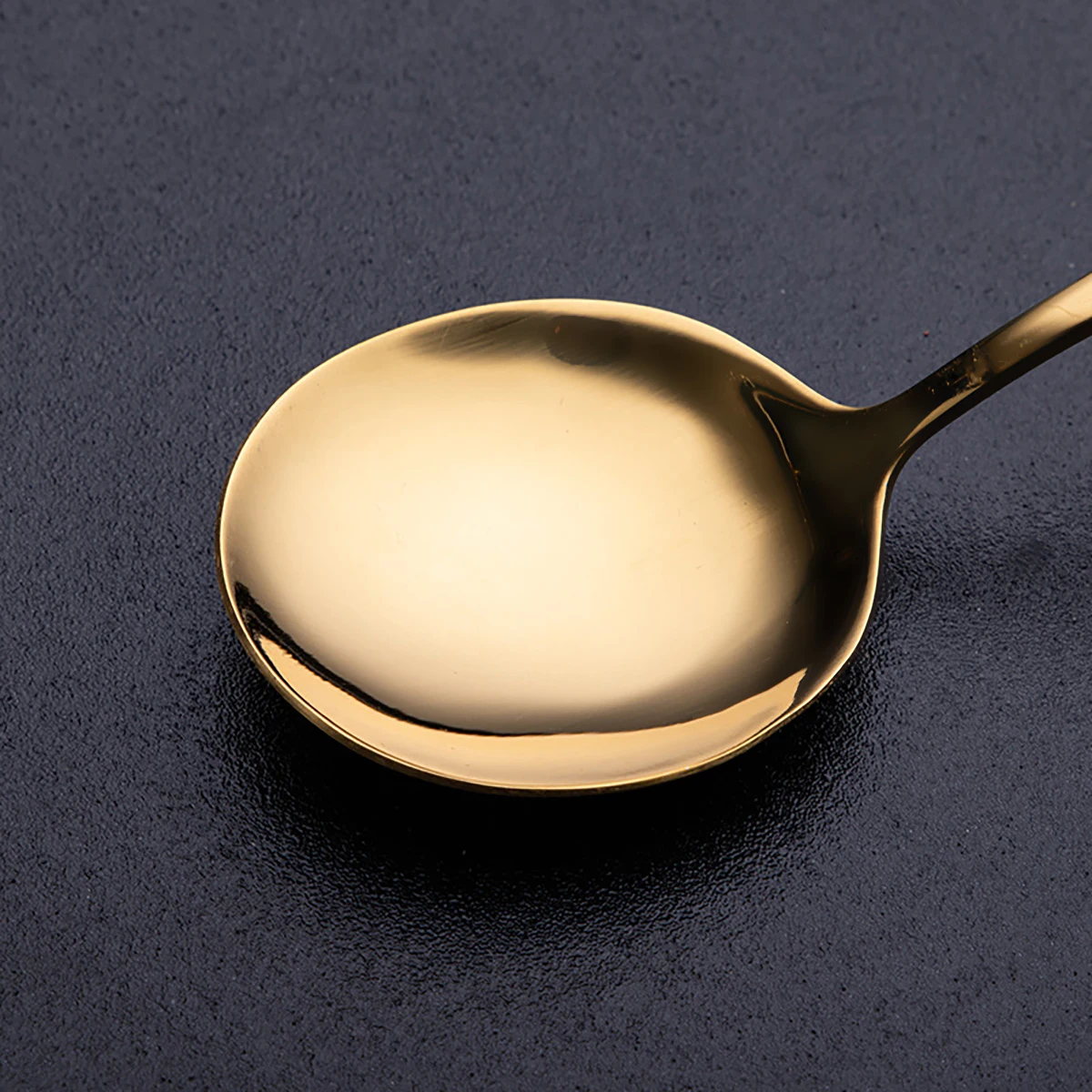 16Pcs Gold Dinnerware Stainles - Gold Plated Cutlery のレビューと価格