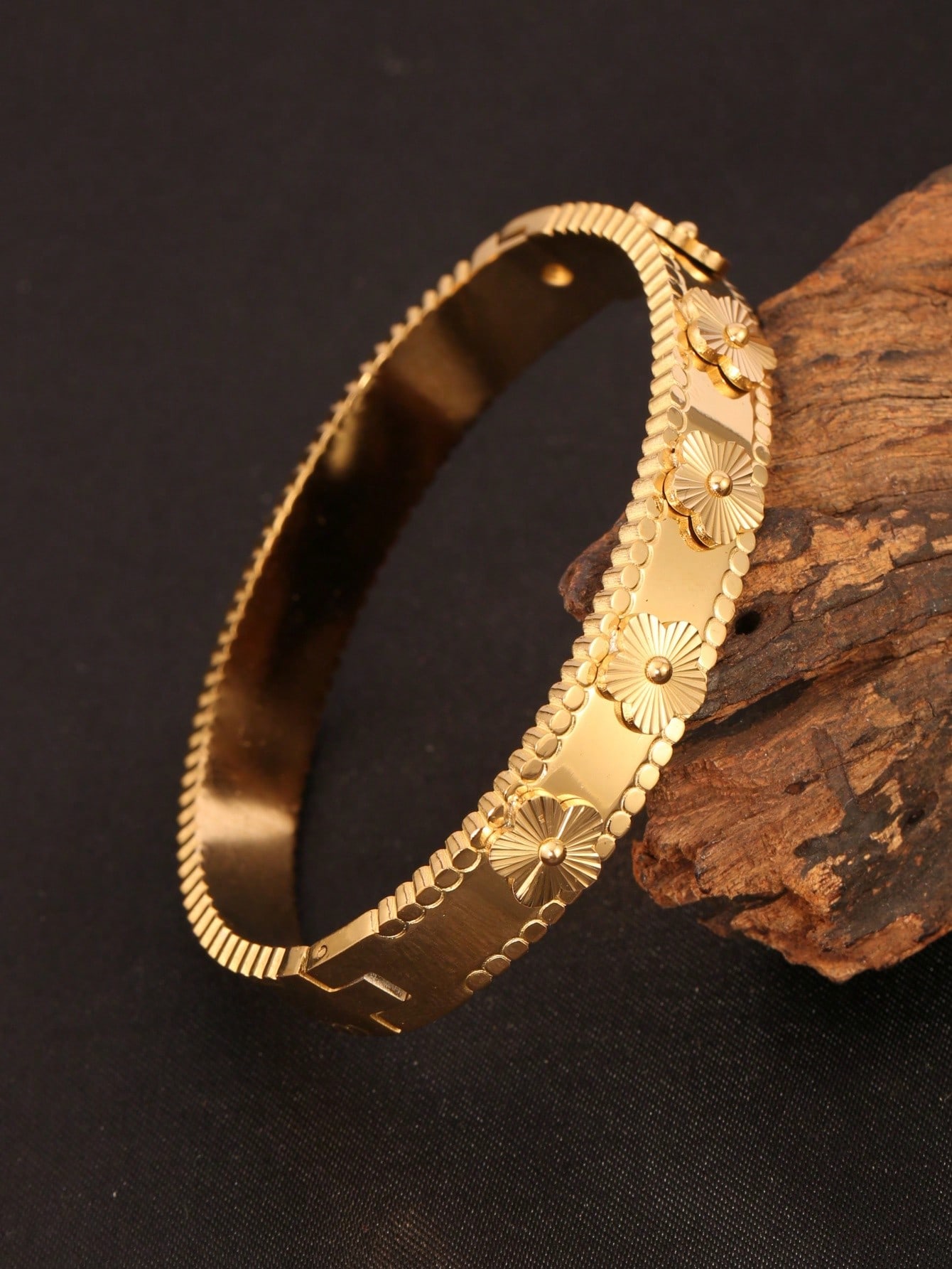 1 Piece of European and Americ - Luxury Lifestyle Jewelry のレビューと価格