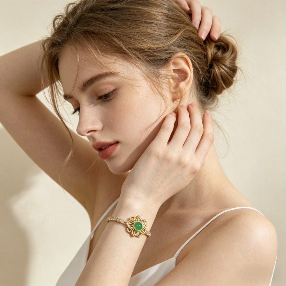 Hollowed-out Flower-shaped Bra - Luxury Lifestyle Jewelry のレビューと価格